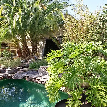 Villa Lujosa Con Piscina Privada Y Precioso Jardin *